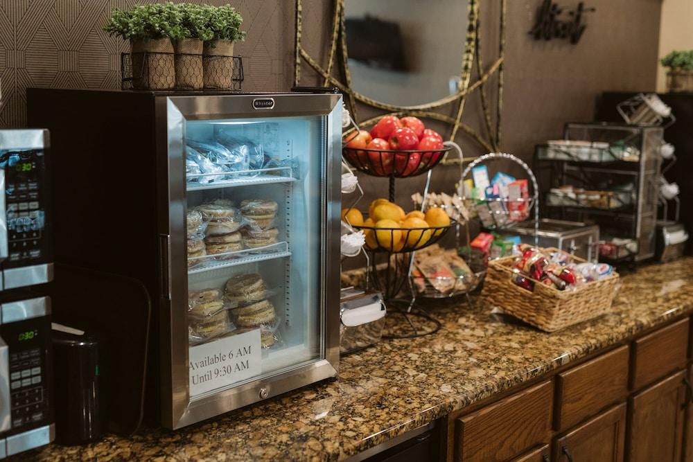 Everspring Suites بسمارك المظهر الخارجي الصورة