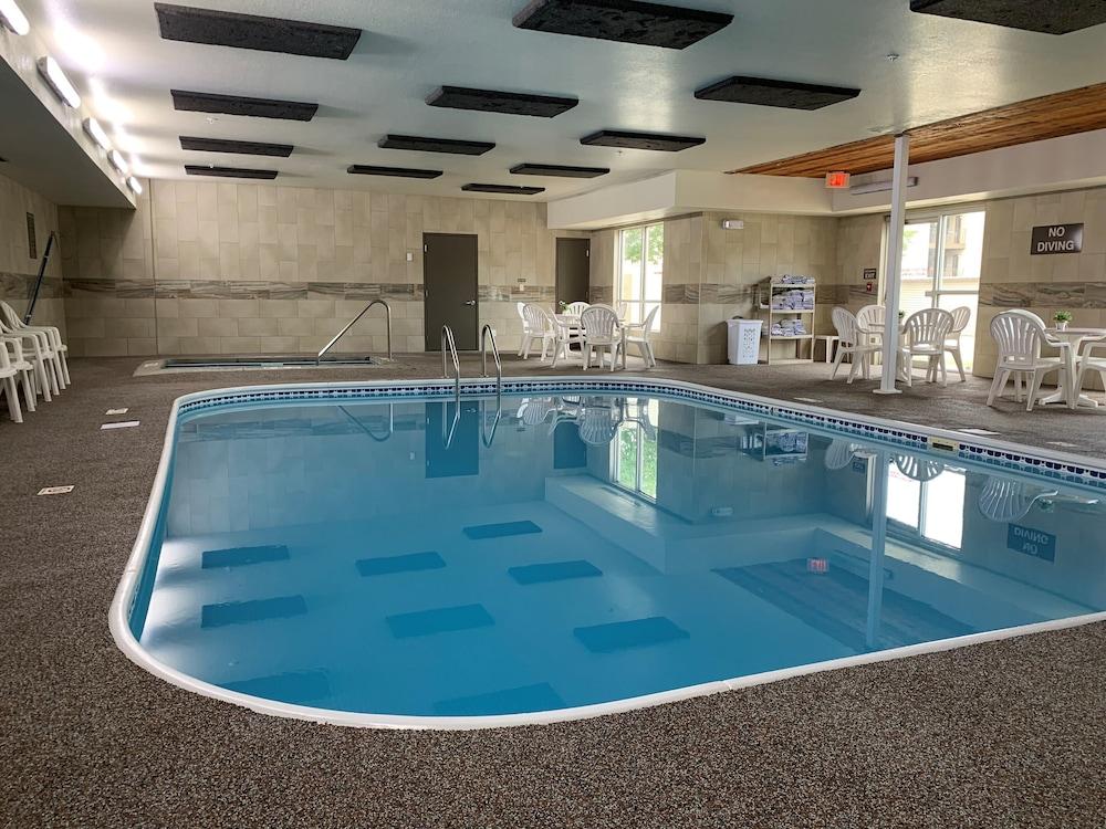 Everspring Suites بسمارك المظهر الخارجي الصورة
